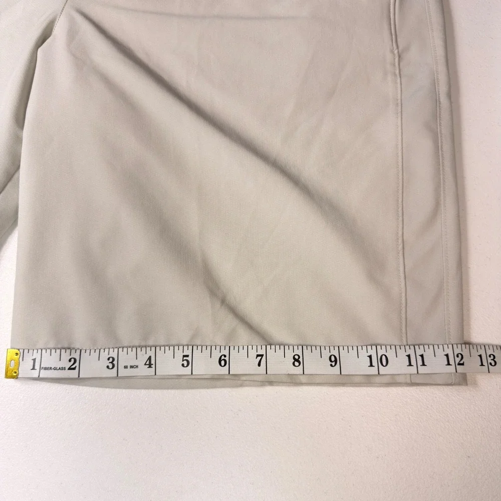 Nike Dri-FIT Golf Shorts Light Bone Beige Standard Fit Mens Size 38
